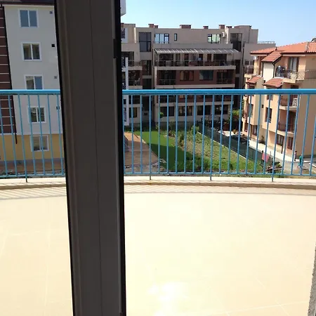 Konukevi Lilia 4*