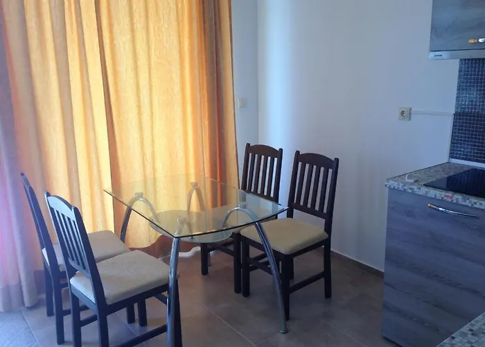 Guest house Lilia 4*